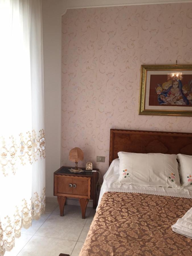 B&B Donna Porzia トラーニ エクステリア 写真